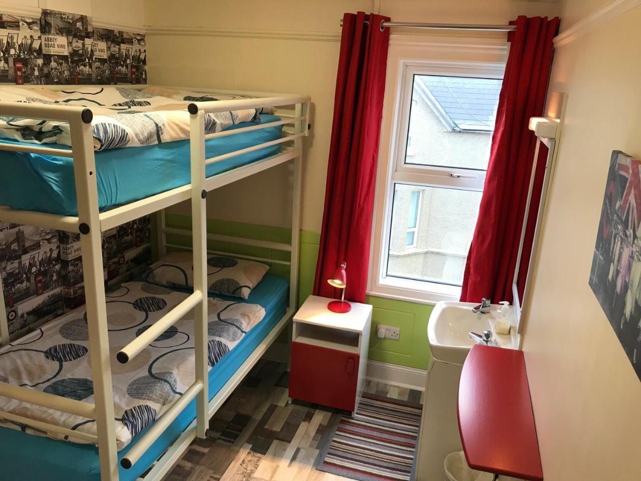 Portrush Holiday Hostel Guesthouse Zewnętrze zdjęcie