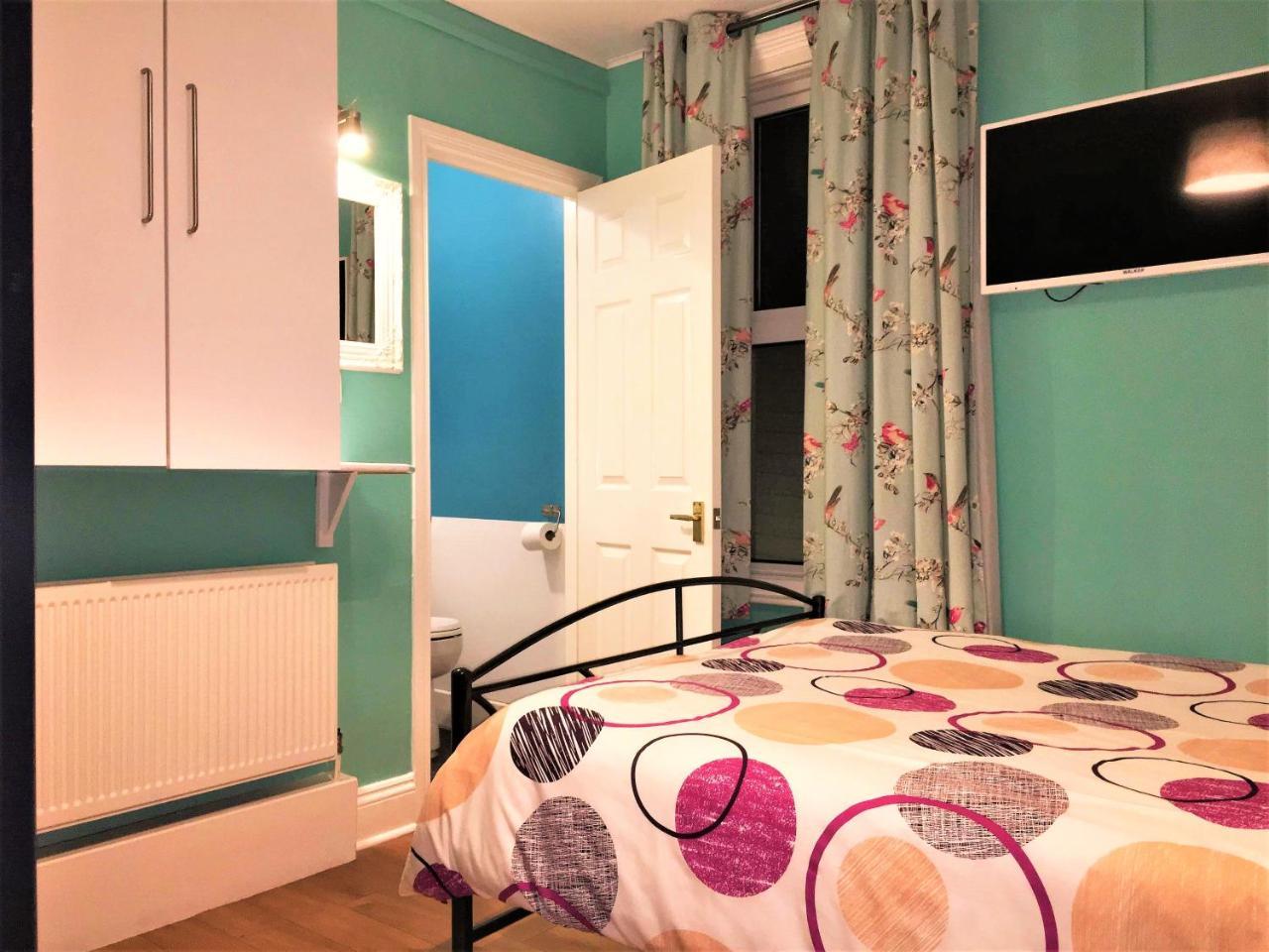 Portrush Holiday Hostel Guesthouse Zewnętrze zdjęcie